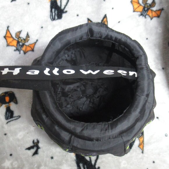 Gemmy collapsable Trick or Treat Bucket, Bats, Happy Halloween candy bucket - Picture 5 of 5